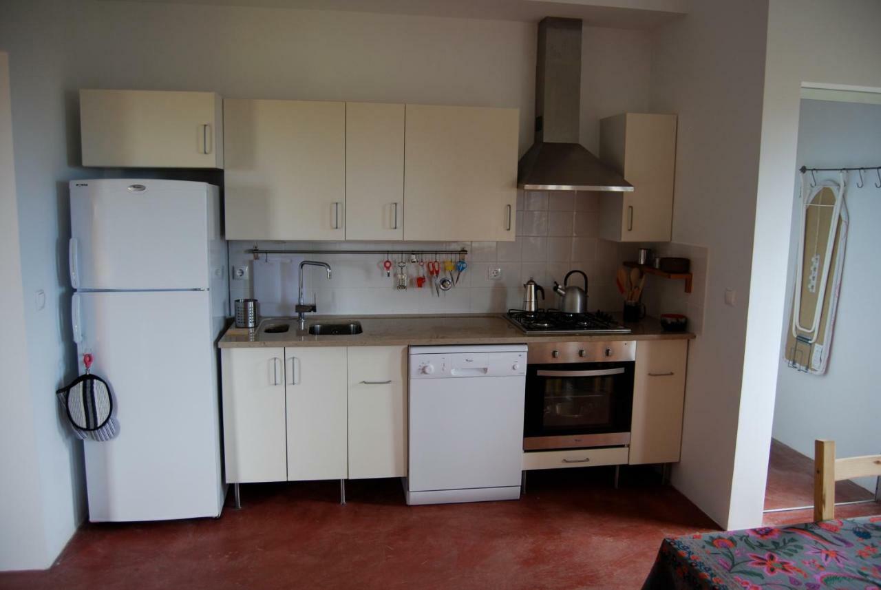 Quinta Da Falesia - Casa Amarela ปอนตาเดลกาดา ภายนอก รูปภาพ